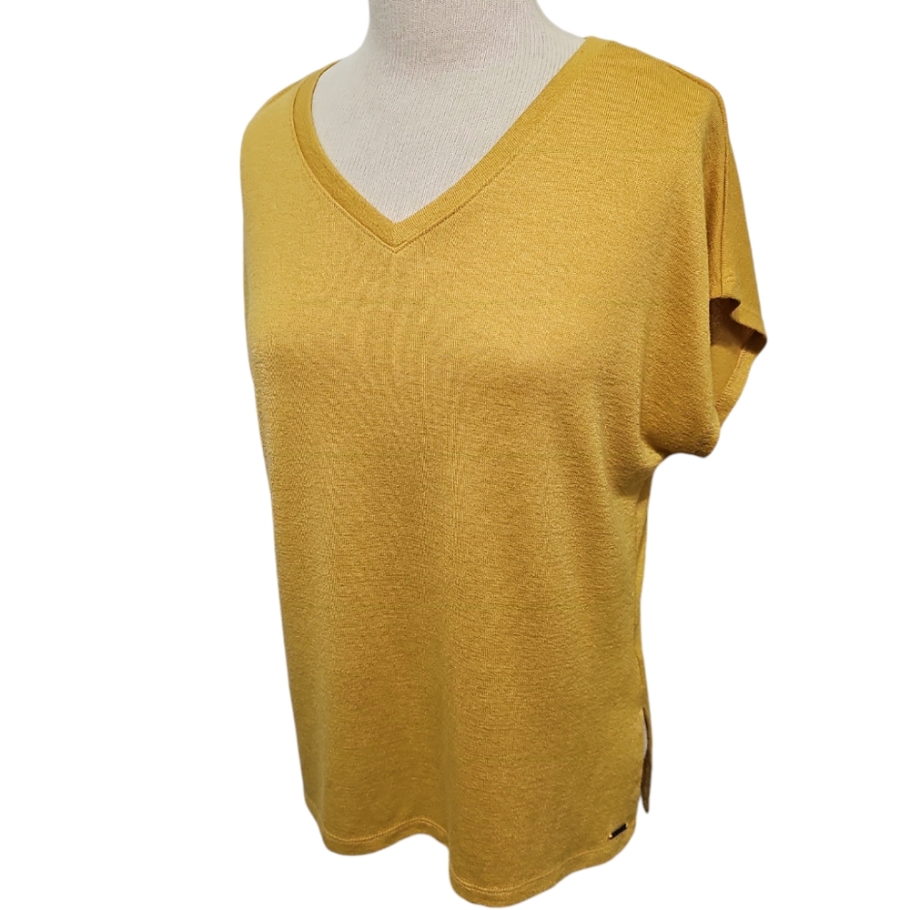 Orvis Classic Collection V-neck Top